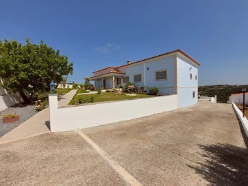 Moradia T5 para Venda em Vimeiro