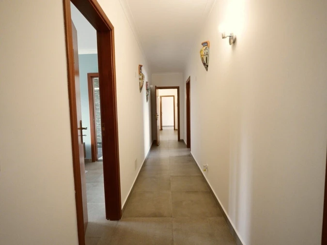 Moradia T5 para Venda em Vimeiro Foto 30