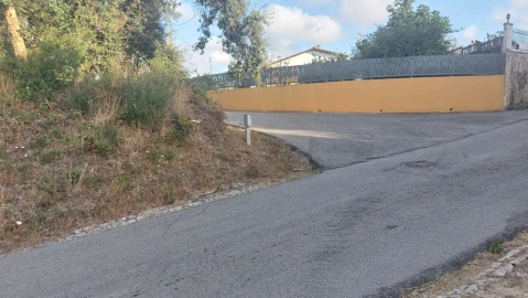 Terreno para Venda em Monte Real e Carvide