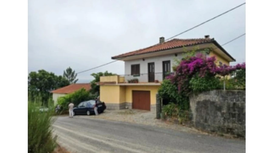 Moradia T2 para Venda em Aboadela, Sanche e Várzea