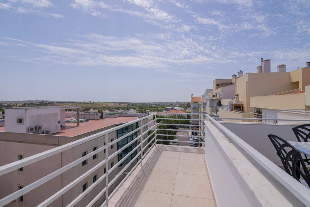 Apartamento T4 para Venda em Lagoa e Carvoeiro Foto 24