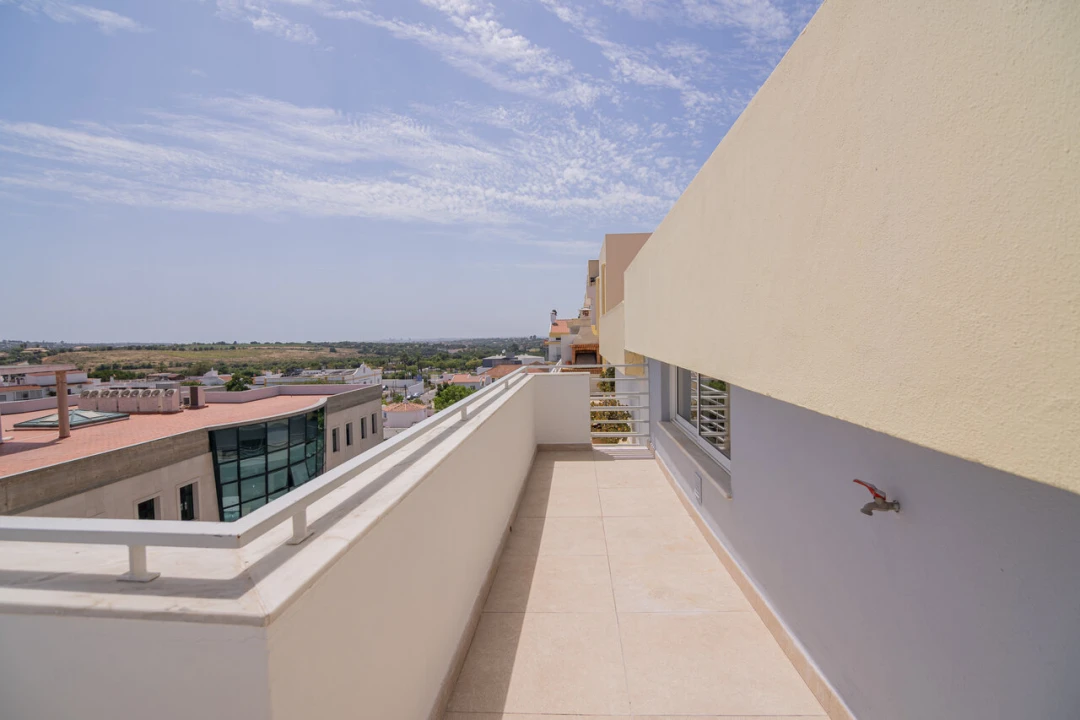 Apartamento T4 para Venda em Lagoa e Carvoeiro Foto 26