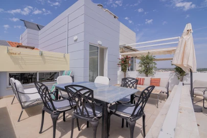 Apartamento T4 para Venda em Lagoa e Carvoeiro