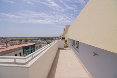 Apartamento T4 para Venda em Lagoa e Carvoeiro