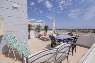 Apartamento T4 para Venda em Lagoa e Carvoeiro