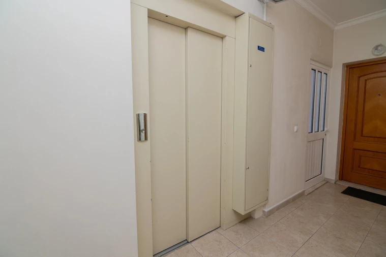 Apartamento T4 para Venda em Lagoa e Carvoeiro Foto 7