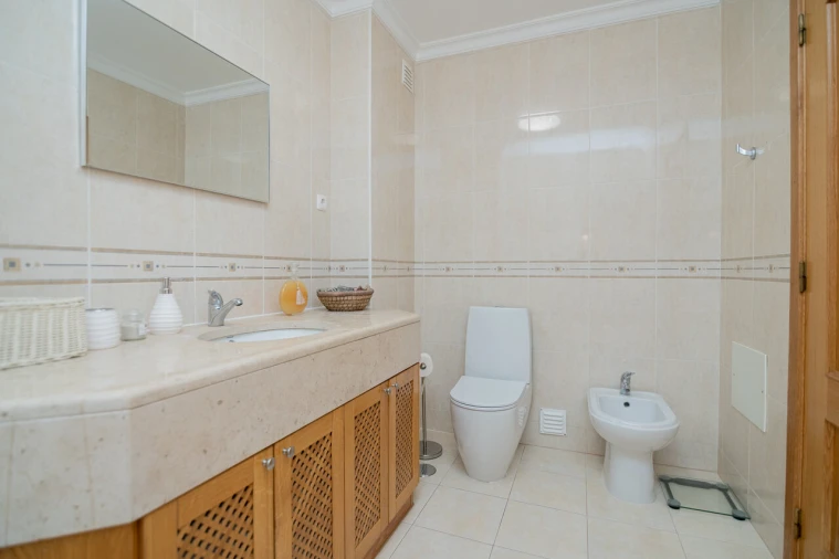 Apartamento T4 para Venda em Lagoa e Carvoeiro Foto 65