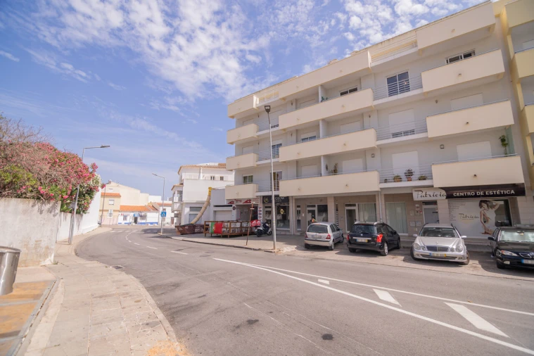 Apartamento T4 para Venda em Lagoa e Carvoeiro Foto 4