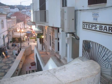 Loja para Venda em Albufeira e Olhos de Água
