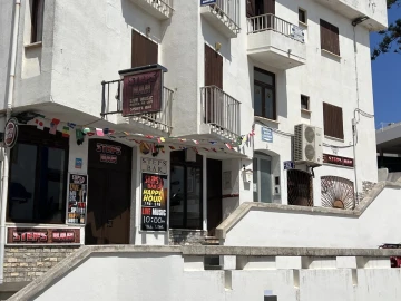 Loja para Venda em Albufeira e Olhos de Água