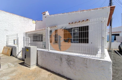 Moradia T2 para Venda em Monte Gordo