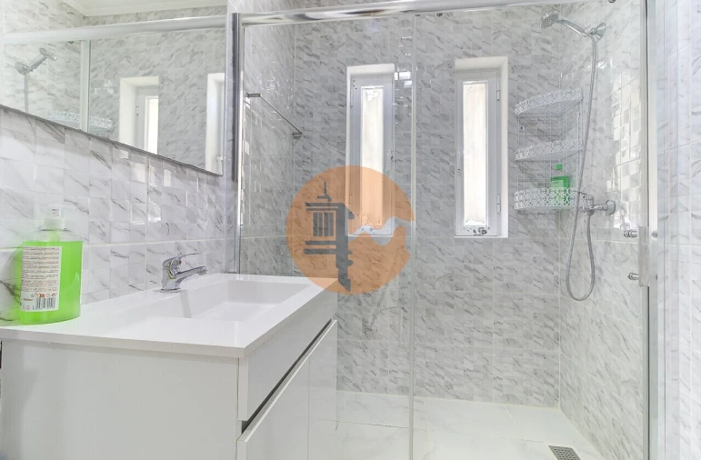 Moradia T2 para Venda em Monte Gordo Foto 27
