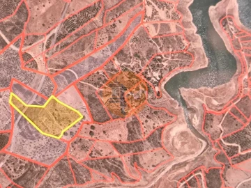 Terreno para Venda em Azinhal