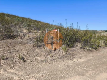 Terreno para Venda em Azinhal