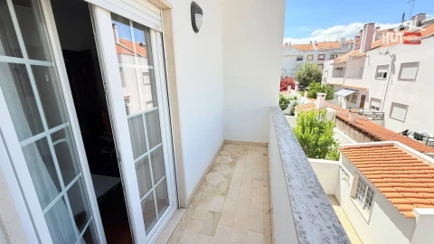 Moradia T5 para Venda em Montijo e Afonsoeiro