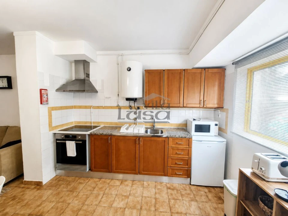 Apartamento T1 para Venda em Portimão Foto 3