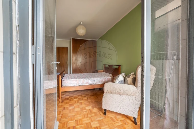 Apartamento T1 para Venda em Valongo Foto 11