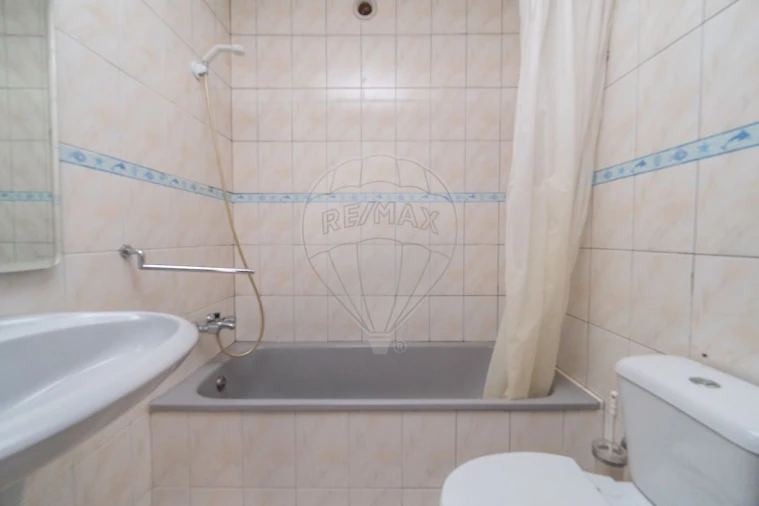 Apartamento T1 para Venda em Valongo Foto 17