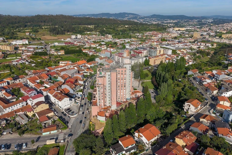 Apartamento T1 para Venda em Valongo Foto 24