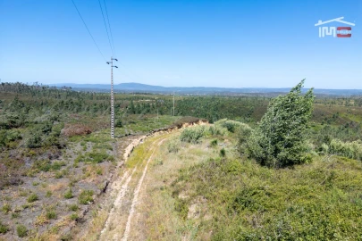 Terreno P/ Prédio para Venda em Caxarias