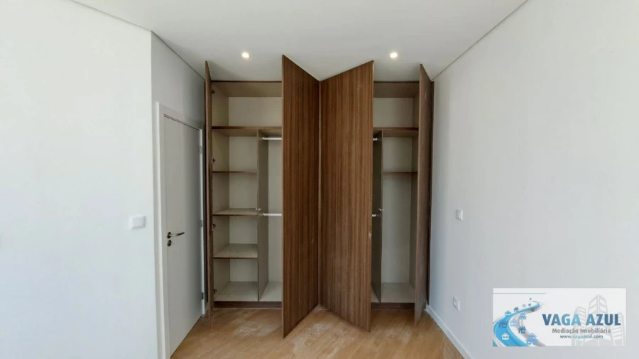 Apartamento T1 para Venda em Rio Tinto Foto 10