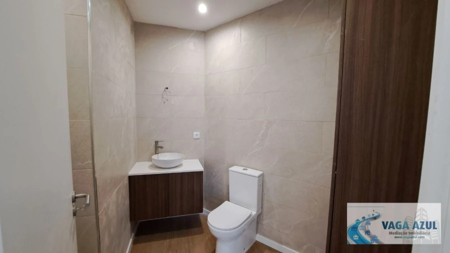 Apartamento T1 para Venda em Rio Tinto Foto 13