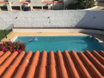 Moradia T4 para Venda em Albufeira e Olhos de Água