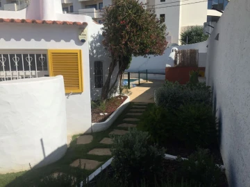 Moradia T4 para Venda em Albufeira e Olhos de Água