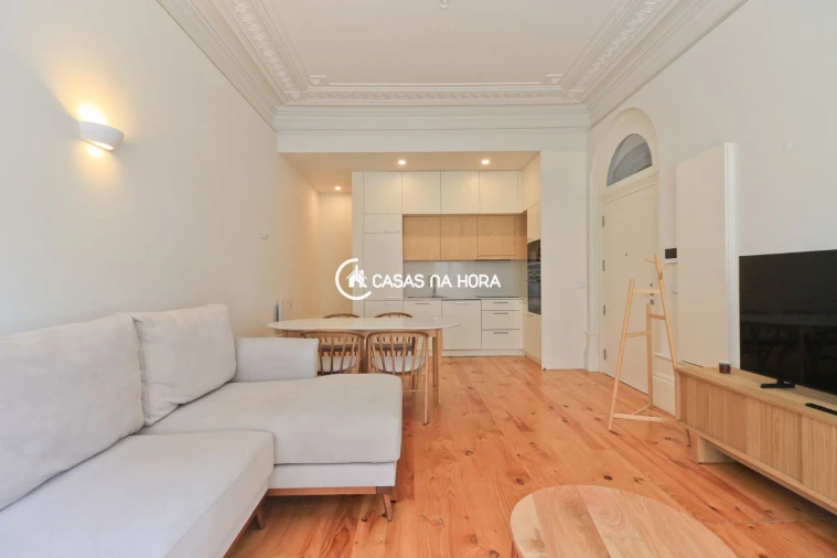 Apartamento T2 para Arrendamento em Paranhos Foto 5