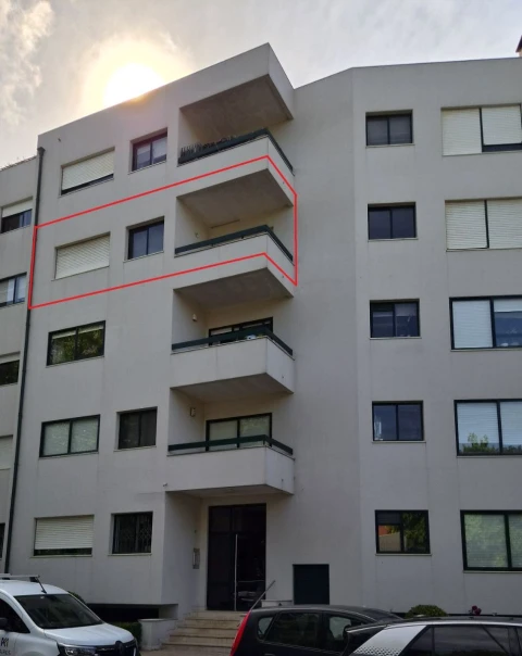 Apartamento T1 para Arrendamento em Aldoar, Foz do Douro e Nevogilde