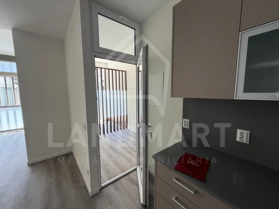 Apartamento T3 para Venda em Turquel Foto 13