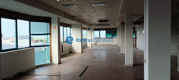 Loja para Venda em Perafita, Lavra e Santa Cruz do Bispo