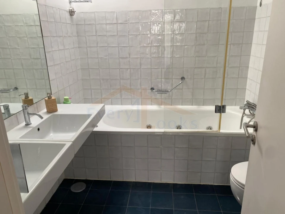 Moradia T2 para Venda em Vau Foto 19