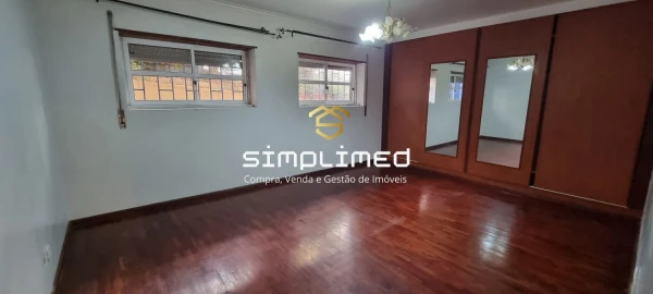 Apartamento T2 para Venda em Algueirão-Mem Martins