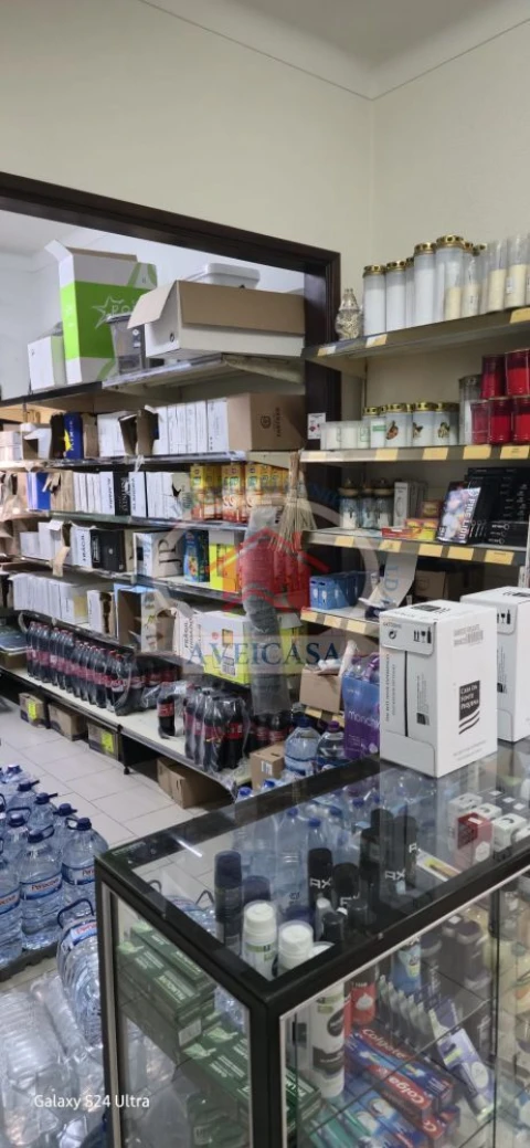 Loja para Venda em Aradas