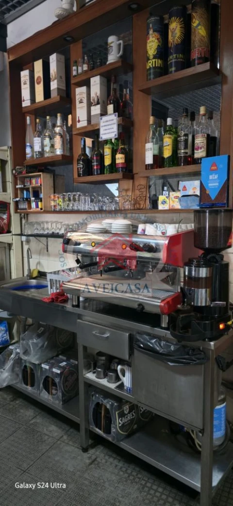 Loja para Venda em Aradas