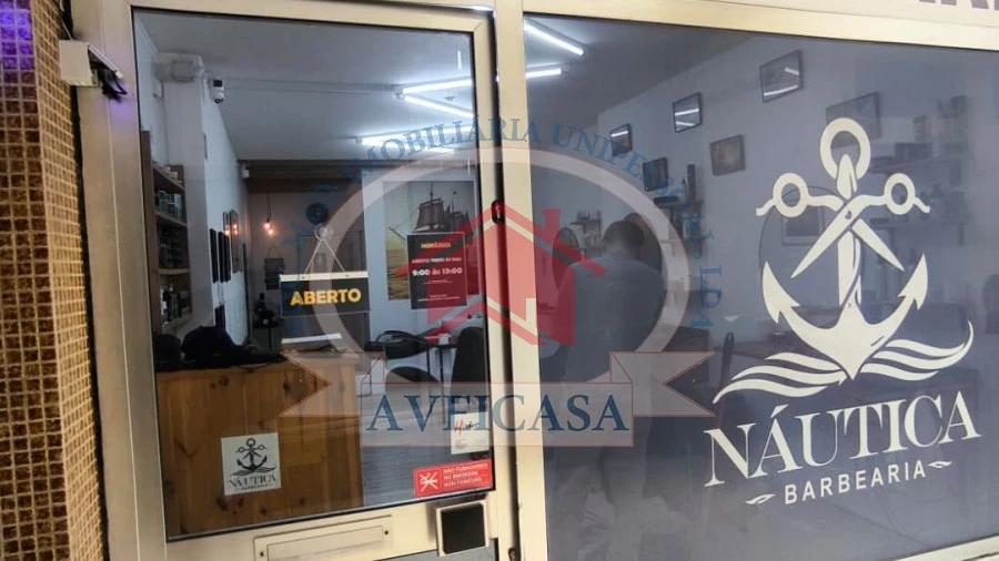 Loja para Venda em Vagos e Santo António