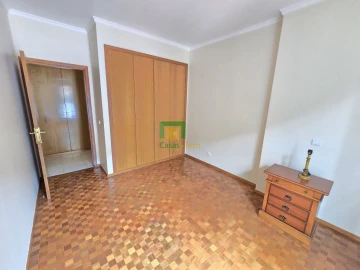 Apartamento T3 para Venda em Ribeira Brava