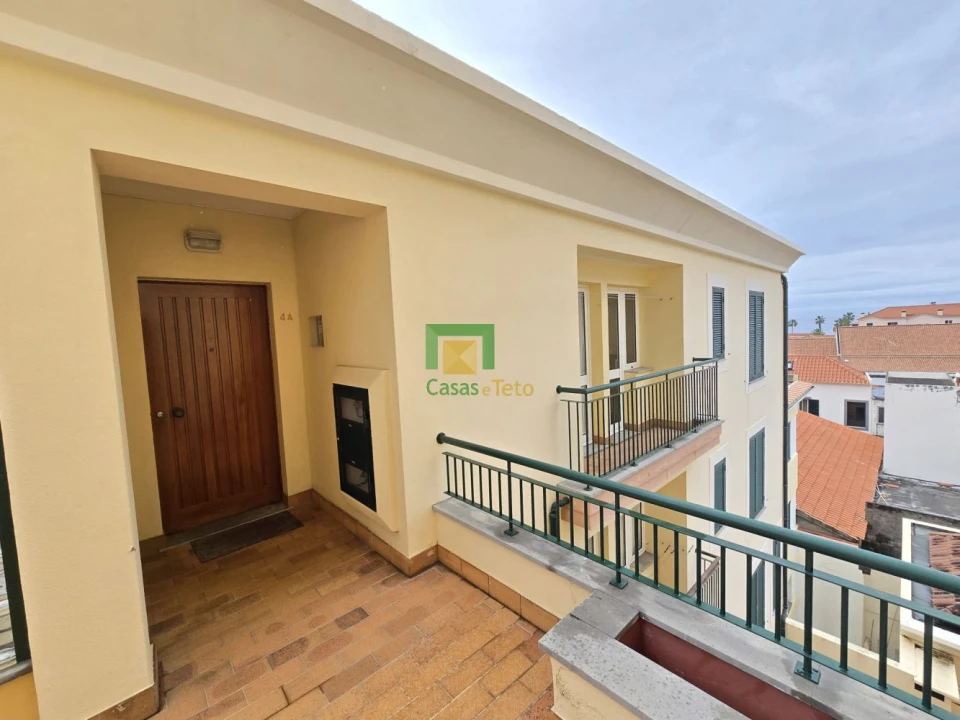 Apartamento T3 para Venda em Ribeira Brava Foto 3