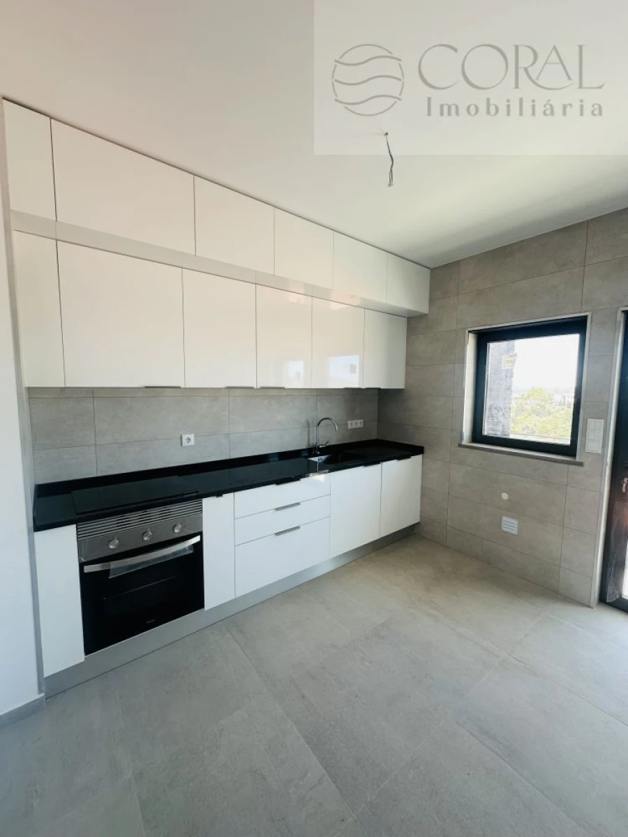 Apartamento T3 para Venda em São Brás de Alportel Foto 3