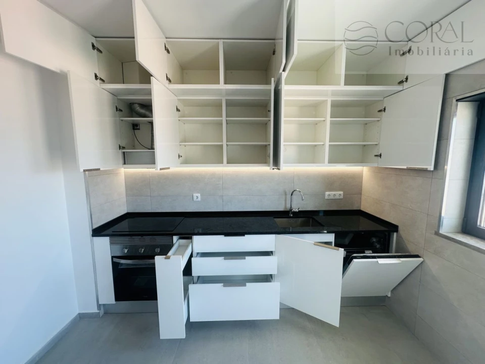 Apartamento T3 para Venda em São Brás de Alportel Foto 5