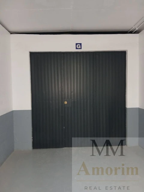 Loja para Arrendamento em Algés, Linda-A-Velha e Cruz Quebrada-Dafundo