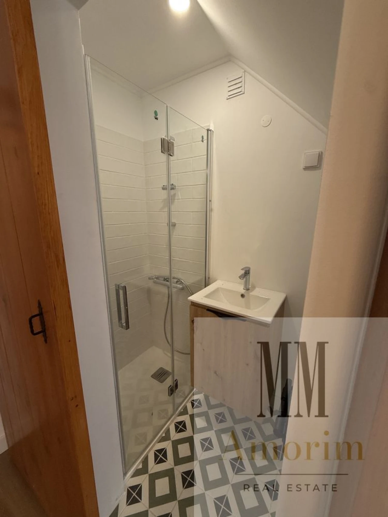 Apartamento para Venda em Santa Maria do Castelo e Santiago e Santa Susana Foto 20