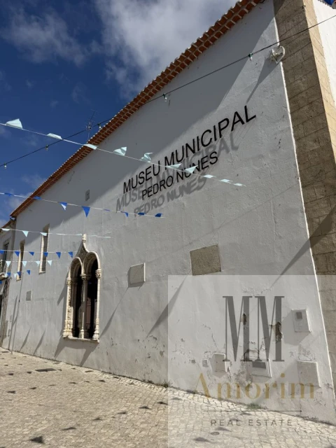 Apartamento para Venda em Santa Maria do Castelo e Santiago e Santa Susana