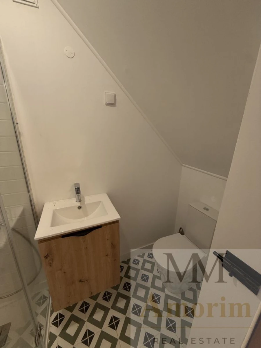 Apartamento T0 para Venda em Santa Maria do Castelo e Santiago e Santa Susana Foto 15