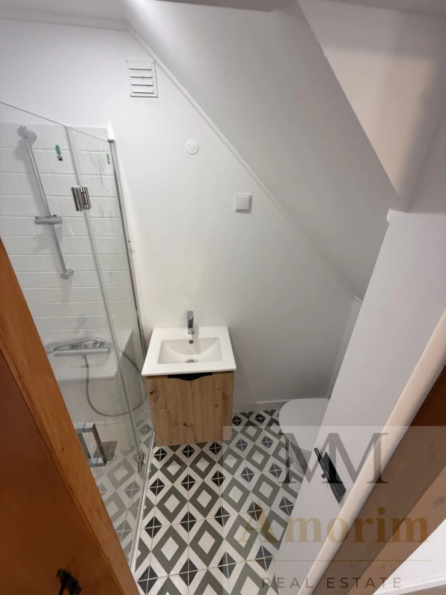 Apartamento T0 para Venda em Santa Maria do Castelo e Santiago e Santa Susana Foto 13