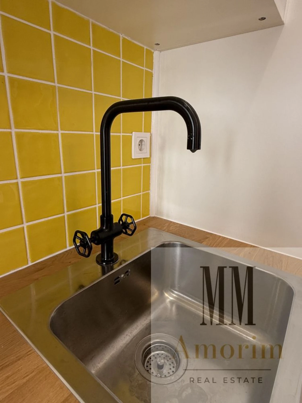 Apartamento para Venda em Santa Maria do Castelo e Santiago e Santa Susana Foto 10