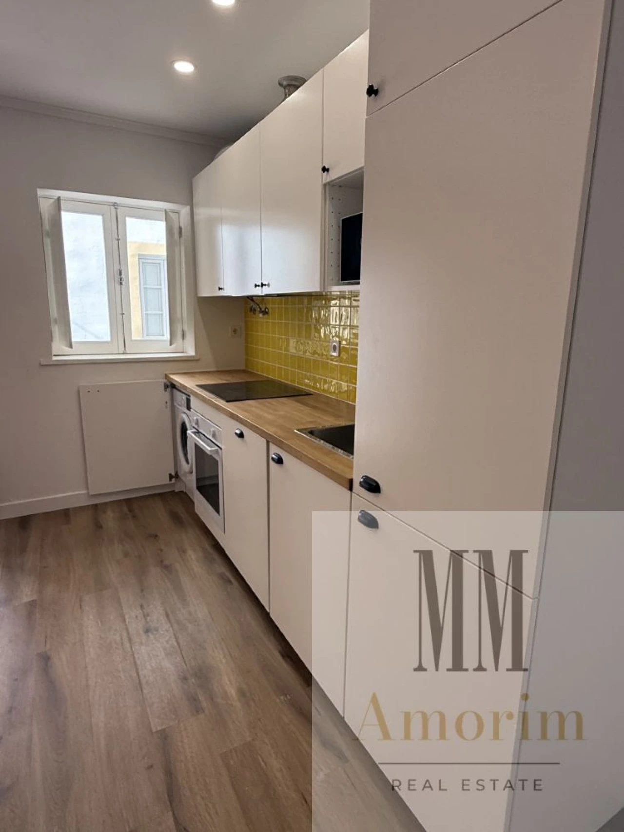 Apartamento para Venda em Santa Maria do Castelo e Santiago e Santa Susana Foto 9