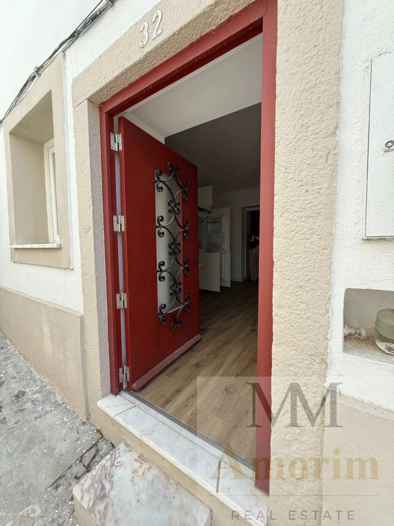 Apartamento T0 para Venda em Santa Maria do Castelo e Santiago e Santa Susana Foto 2