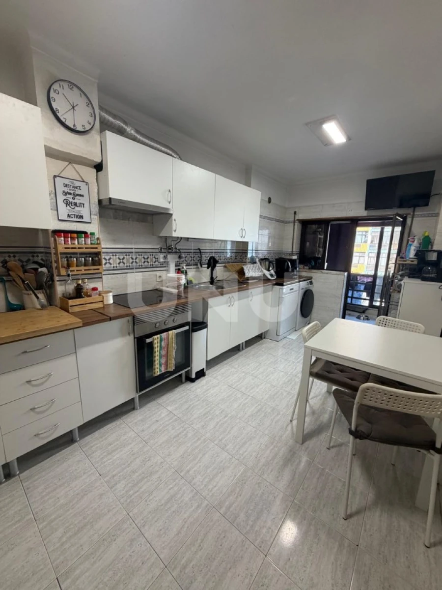 Apartamento T3 para Venda em Amora Foto 7